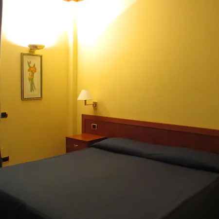 호텔 Argentina 모네글리아